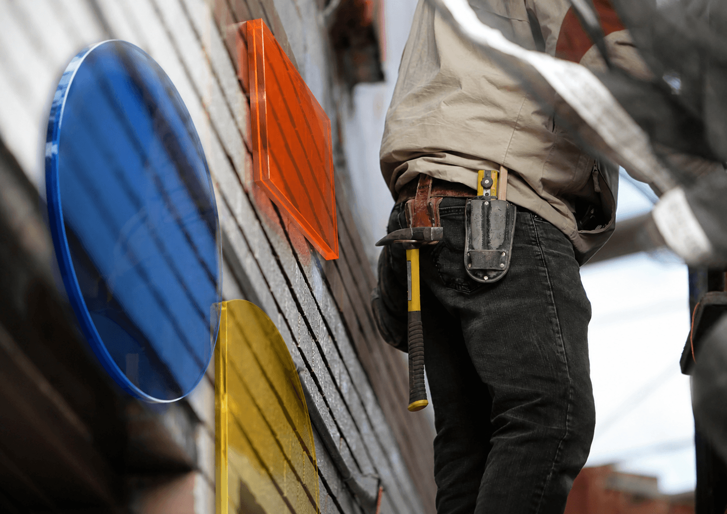How does AI help with construction cost estimation?